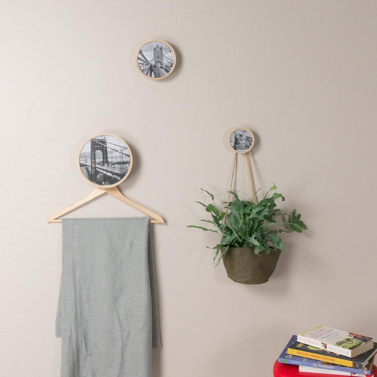 Furniteam Wand Kapstok Met Magnetische Fotolijst, Afmeting: D20xH20 cm, Naturel