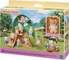 foto van Sylvanian Families  5318 baby boomhut- schommel - 1 baby eekhoorn speelfiguur
