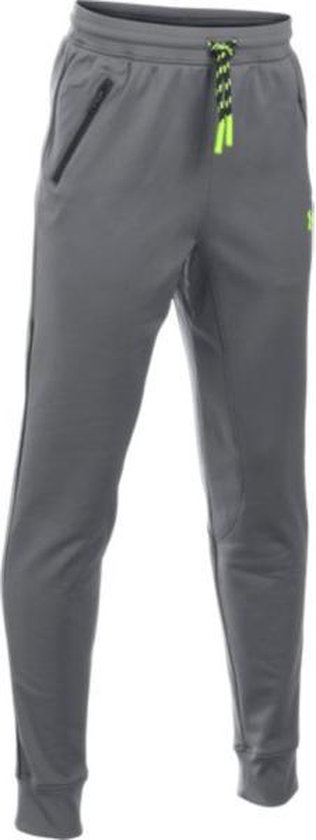 Ua pennant tapered 2025