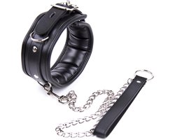 Banoch | Collar & Leash Silver | Zwarte Halsband met Zilverkleurige Riem | Verstelbare Bondage Halsband | PU Leer | BDSM