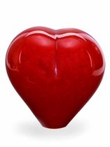 Glazen urn. Asbestemming. "Groot hart" rood niet doorzichtig. 14 cm hoog.