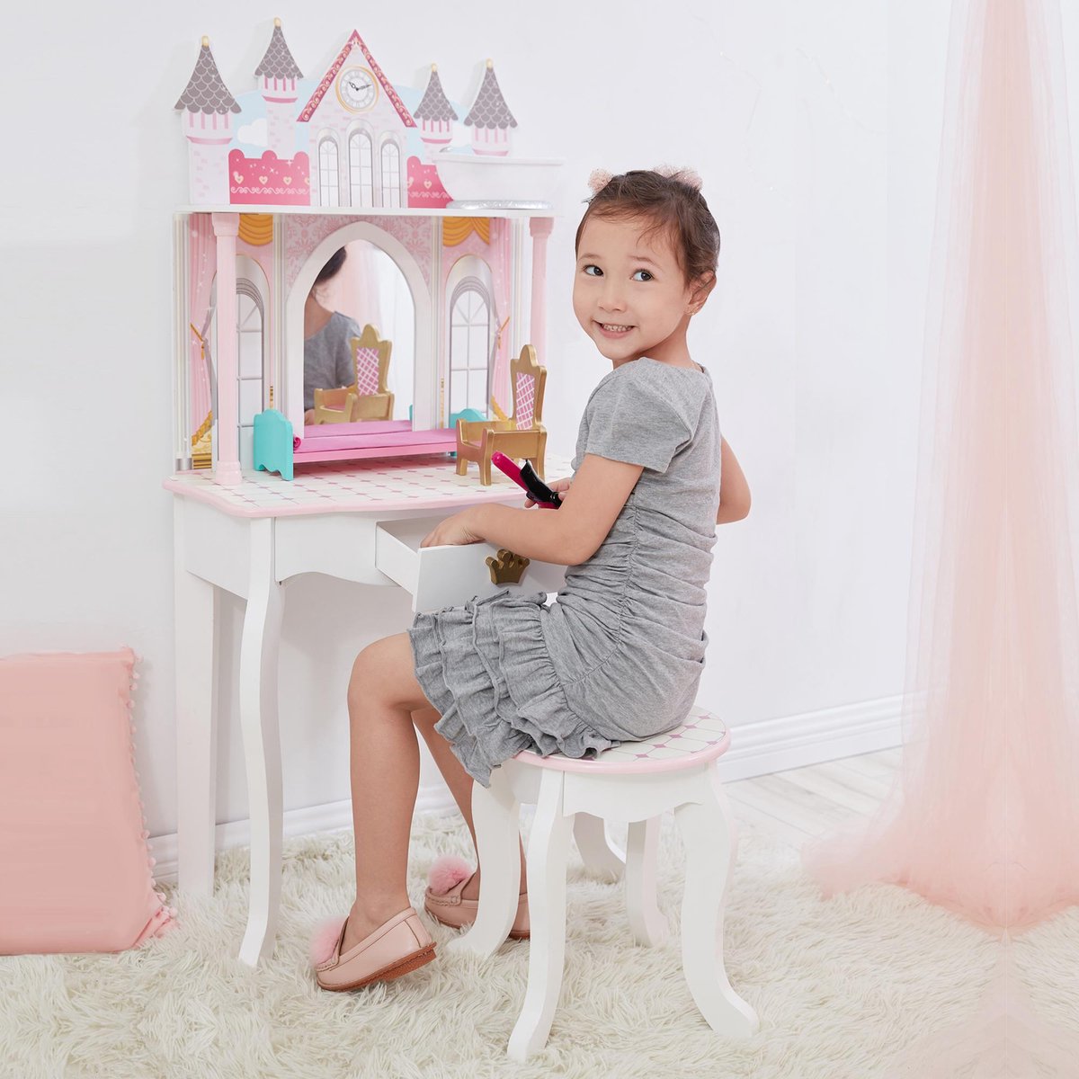 Coiffeuse enfant avec tabouret accessoires design château de princesse