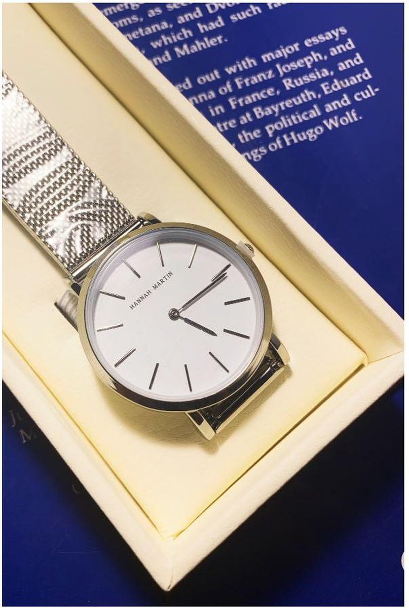 Hannah Martin Klassiek Horloge bol