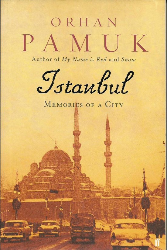 Boek "Istanbul Memories of a City" van Orhan Pamuk met op de cover een herfstachtige foto van een moskee.