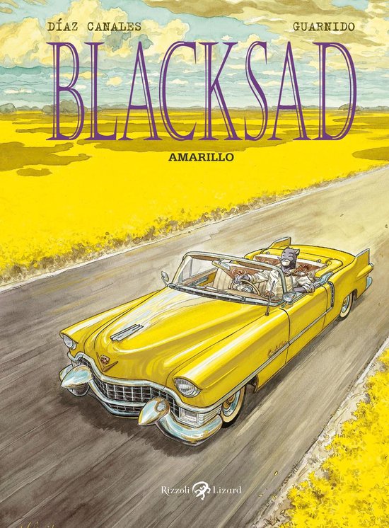 Gele cabriolet met Blacksad aan het stuur, rijdend op een landweg.