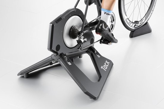 tacx t2800 neo smart trainer