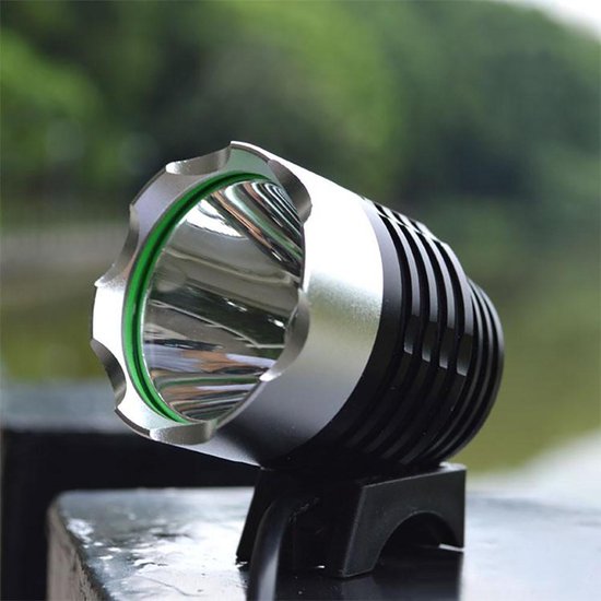 1200 lumen MTB/race LED koplamp CREE T6 USB aansluiting - EXTREEM veel licht -100 meter- met 20.000mAh LiPo Powerbank — afbeelding 3