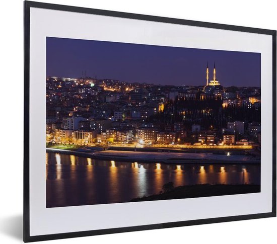 Paard Schuldenaar specificeren Foto in lijst - Panorama van Istanbul in de avond fotolijst zwart met  witte... | bol.com