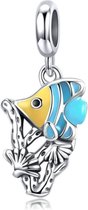 Zilveren hangende bedel Tropische vis met emaille