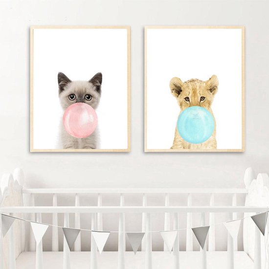 Postercity - Design Canvas Poster Poesje/Kitten met Roze Kauwgom / Kinderkamer / Muurdecoratie / 40 x 30cm / A3