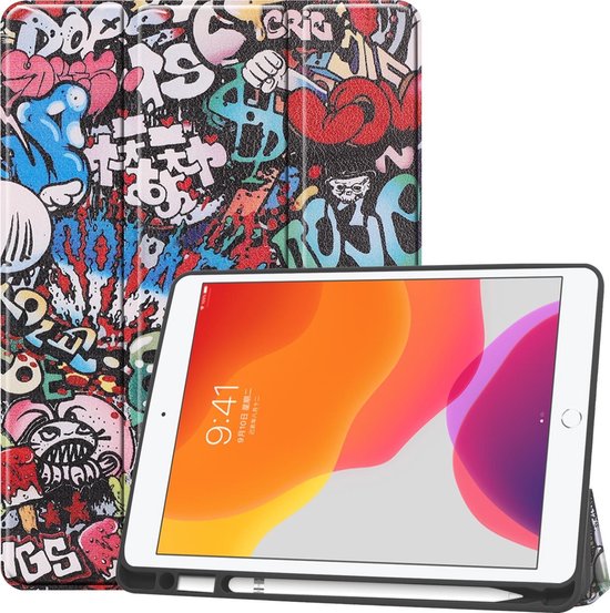 Tablet hoes geschikt voor iPad 2021 / 2020 / 2019 Hoes met Apple Pencil Houder & Auto Sleep/Wake functie - Tri-Fold book Case - 10.2 inch - Graffiti