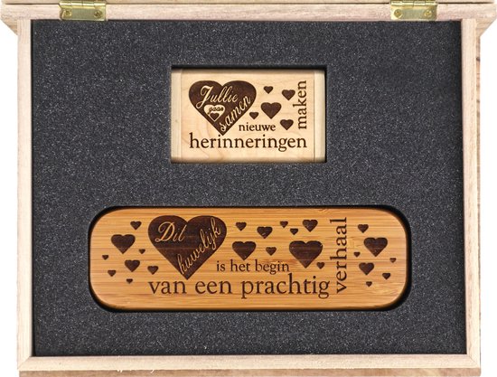 Controle schipper Weg huis Origineel huwelijkscadeau - gegraveerde kist met 32GB houten USB en bamboe  vulpen in... | bol.com