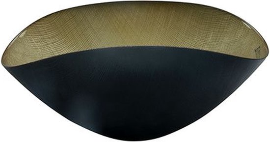 Ovale schaal in mat zwart met een gouden, gebogen bovenrand met fijne lijntjes.