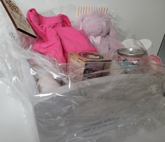 Luiertaart/Babygeschenkset geboorte meisje van Luiertaart — afbeelding 3