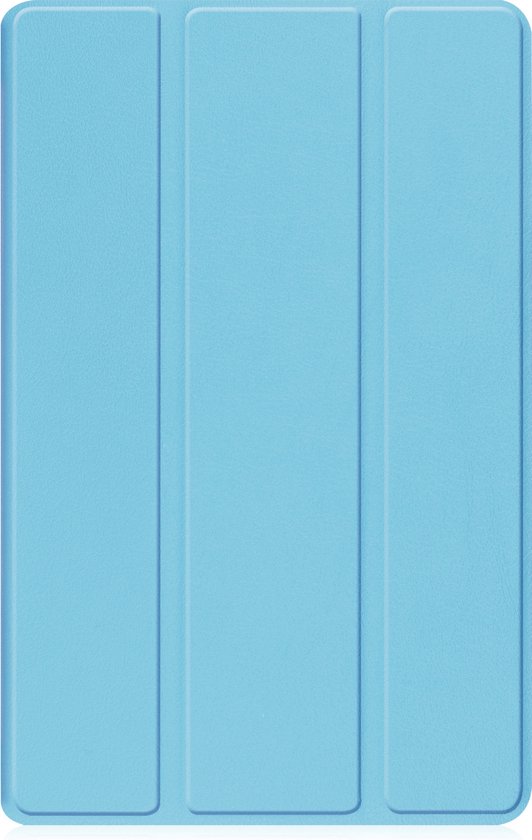 Étui de tablette bleu clair fermé avec un design à trois volets.