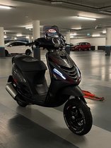 Piaggio Zip - SP pakket - Piaggio Zip Accessoire - Scooter Accessoires - Voorkap - Combi Kleuren Set - Bordeaux - Zwart