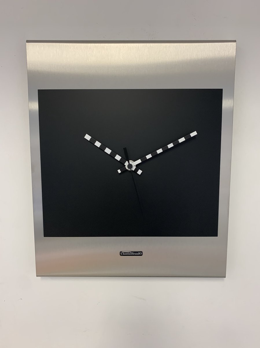 Wandklok CHANTALBRANDO = CANBERRA = BLACK & SILVER = MODERN DESIGN = ZWART & ZILVER