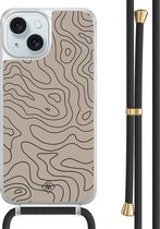 Casimoda® hoesje met zwart koord - Geschikt voor iPhone 15 - Abstract Lines - Afneembaar koord - TPU/acryl - Bruin/beige