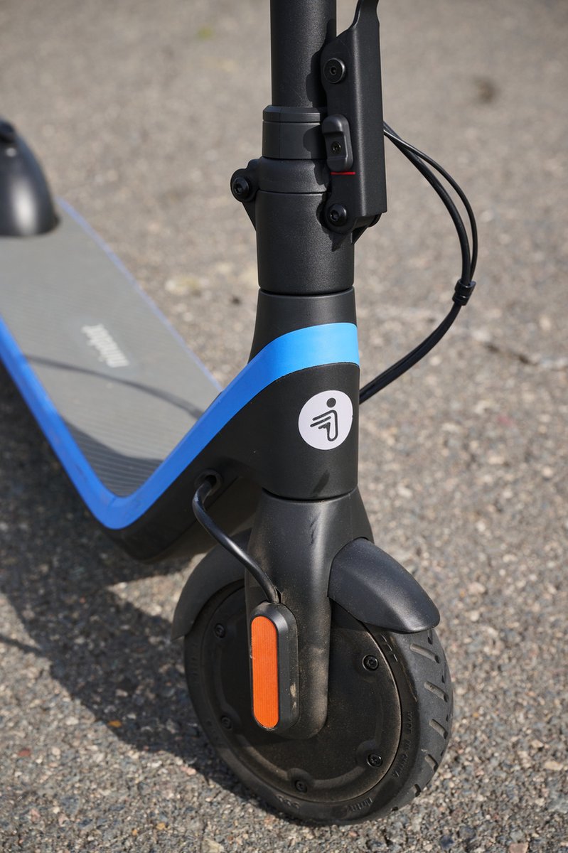 Ninebot Kickscooter C2 Pro E Powered by Segway E-step - Actieradius: 17km - Snelheid: 16km/h - Officieel Benelux model – foto 5