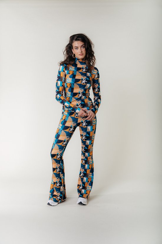 Colourful Rebel Small Scenery Peached Extra Flare Pants- S | bol