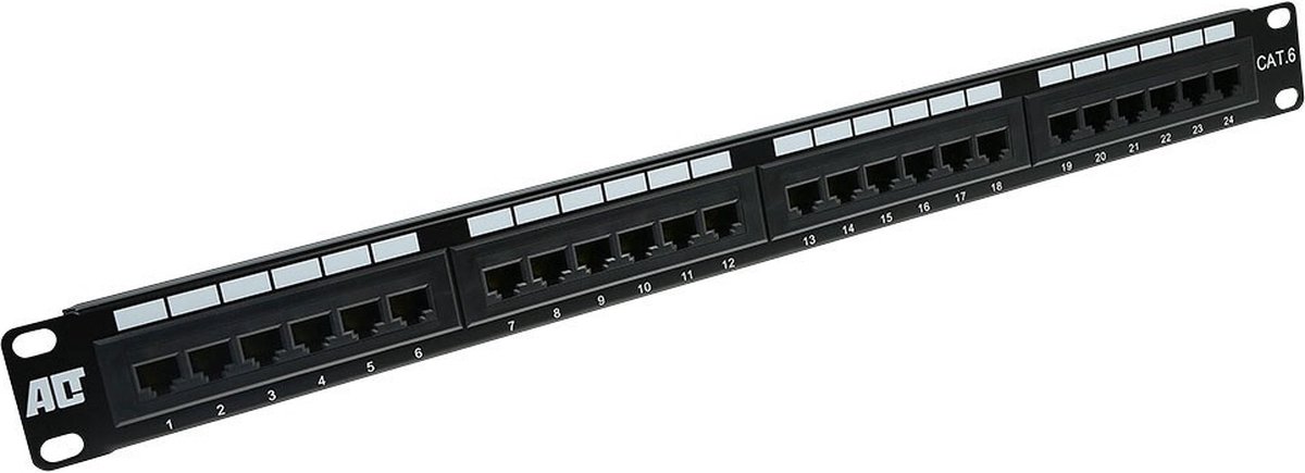 Patchpaneel 19" 24 voudig Cat6 met 24 utp aansluitingen RJ45 T568A en T568B gelabeld