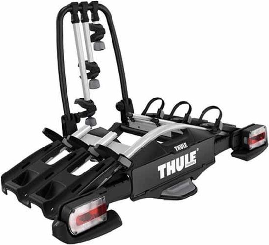 Zwarte Thule VeloCompact fietsendrager met aluminium stangen, voor 3 fietsen.