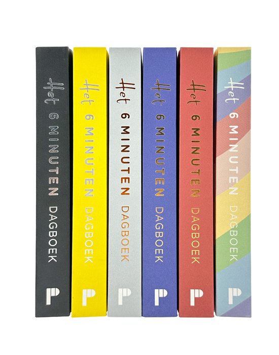 Zijkanten van zes 'Het 6 minuten dagboek' boeken in verschillende kleuren: zwart, geel, lichtgrijs, paars, rood en regenboog. Met 'P' logo.