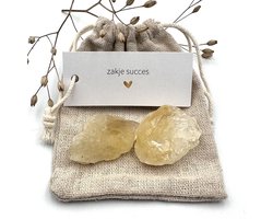 Zakje Succes - Citrien Ruw -edelsteen-geluk-cadeau-rijbewijs-examenstress-nieuwe baan-welvaart-voorspoed-geluk-cadeautje-geschenk-gift-voor hem-voor haar