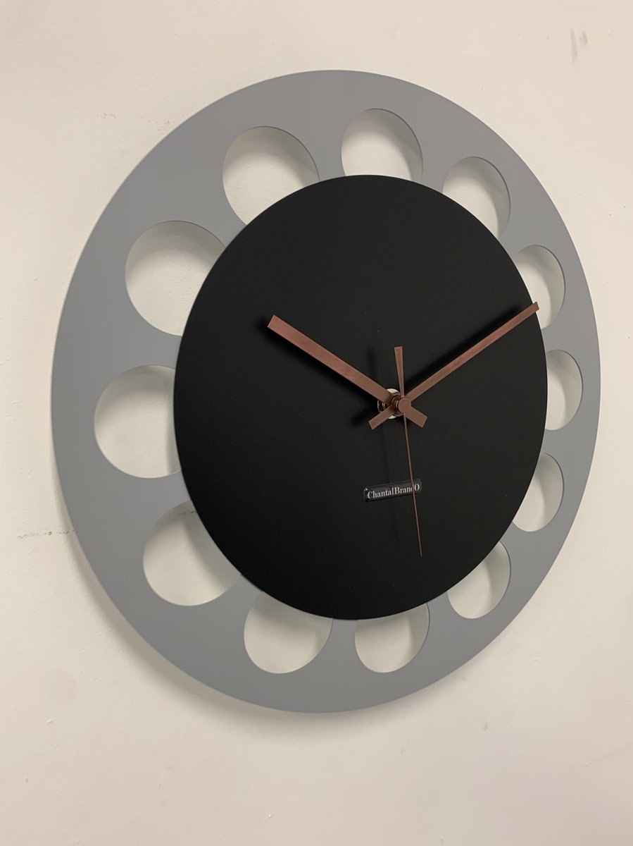Wandklok CHANTALBRANDO -- SAN FRANCISCO -- MODERN DESIGN --