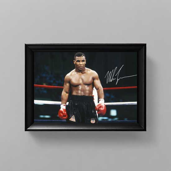 Mike Tyson Ingelijste Handtekening – 15 x 10cm In Klassiek Zwart Frame – Gedrukte handtekening – GOAT of Boxing