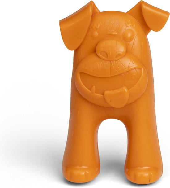 Oranje hondenspeeltje met grote mond en uitgestoken tong.