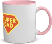 Akyol - super dad koffiemok - theemok - roze - Vader - papa - vaderdag - cadeau - verjaardag - kado - 350 ML inhoud