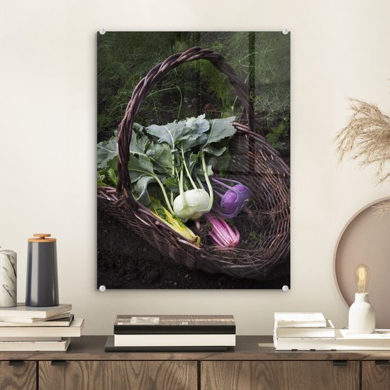 Chou-rave coloré dans un panier tressé Plexiglas 30x40 cm - petit - Tirage photo sur Glas (décoration murale en plexiglas)