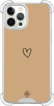 Casimoda® hoesje - Geschikt voor iPhone 12 Pro - Hart Bruin - Shockproof case - Extra sterk - Siliconen/TPU - Bruin/beige, Transparant