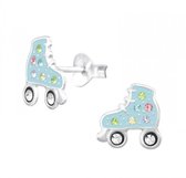 Oorbellen meisje | Oorbellen kind | Zilveren oorstekers, blauwe rolschaats met gekleurde kristallen