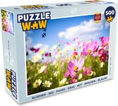 Puzzel Bloemen - Wei - Paars - Gras - Wit - Wolken - Blauw - Legpuzzel - Puzzel 500 stukjes