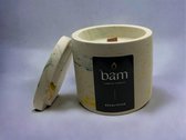 BAM kaarsen -eucalyptus geurkaars met eigen handmade rond potje en houten wiek - op basis van zonnebloemwas - cadeautip - vegan