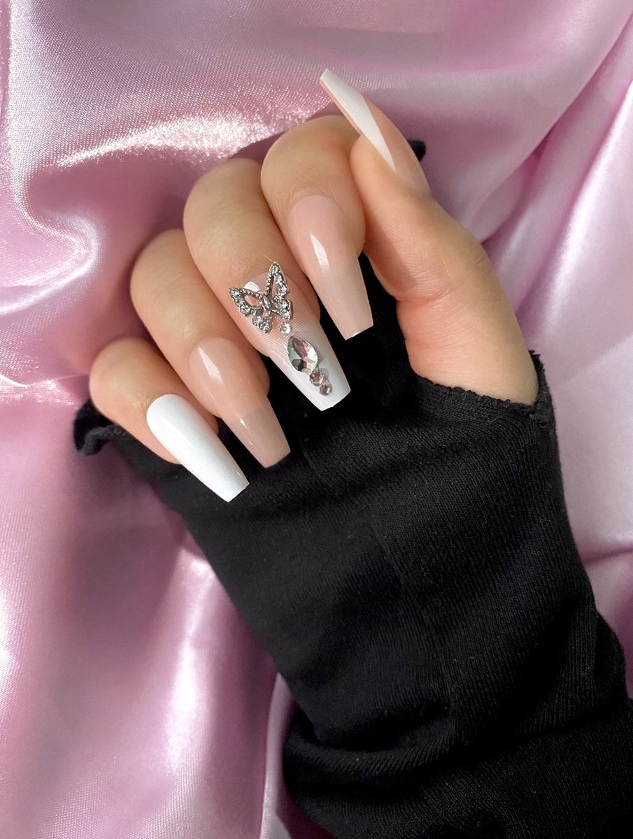 Nepnagels - Plak nagels - Press on nails - Fake nails - Hariersbeauty nagels -