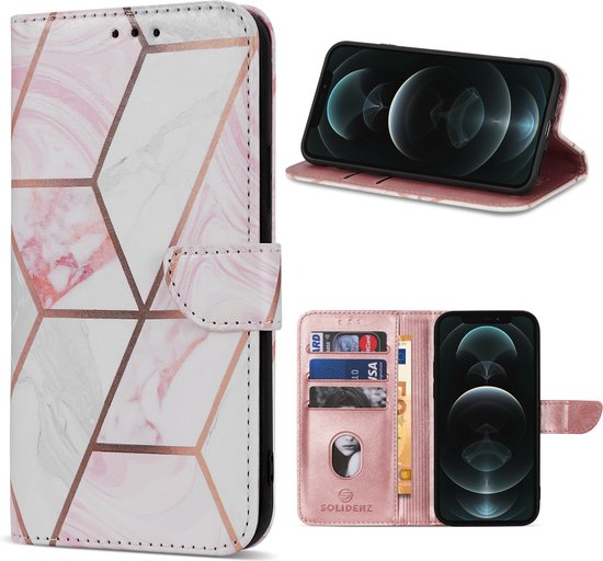Collage d'un étui blanc à motif marbre, d'un téléphone dans un étui ouvert et d'un étui ouvert avec téléphone, porte-cartes et billets.