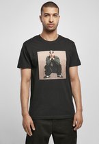 Urban Classics Heren Tshirt -M- Tupac Sitting Pose Zwart