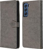 iMoshion Hoesje Geschikt voor Samsung Galaxy S21 FE Hoesje Met Pasjeshouder - iMoshion Mandala Bookcase - Grijs