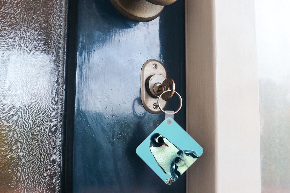 NICI Pinguïn Sleutelhanger 10cm - grijs - Trouwe metgezel voor rugzak