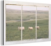 Wanddecoratie Metaal - Aluminium Schilderij Industrieel - Doorkijk - Schaap - Gras - 30x20 cm - Dibond - Foto op aluminium - Industriële muurdecoratie - Voor de woonkamer/slaapkamer