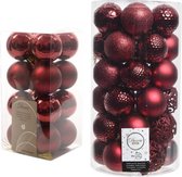 53x stuks kunststof kerstballen donkerrood (oxblood) 4 en 6 cm glans/mat/glitter mix - Kerstversiering