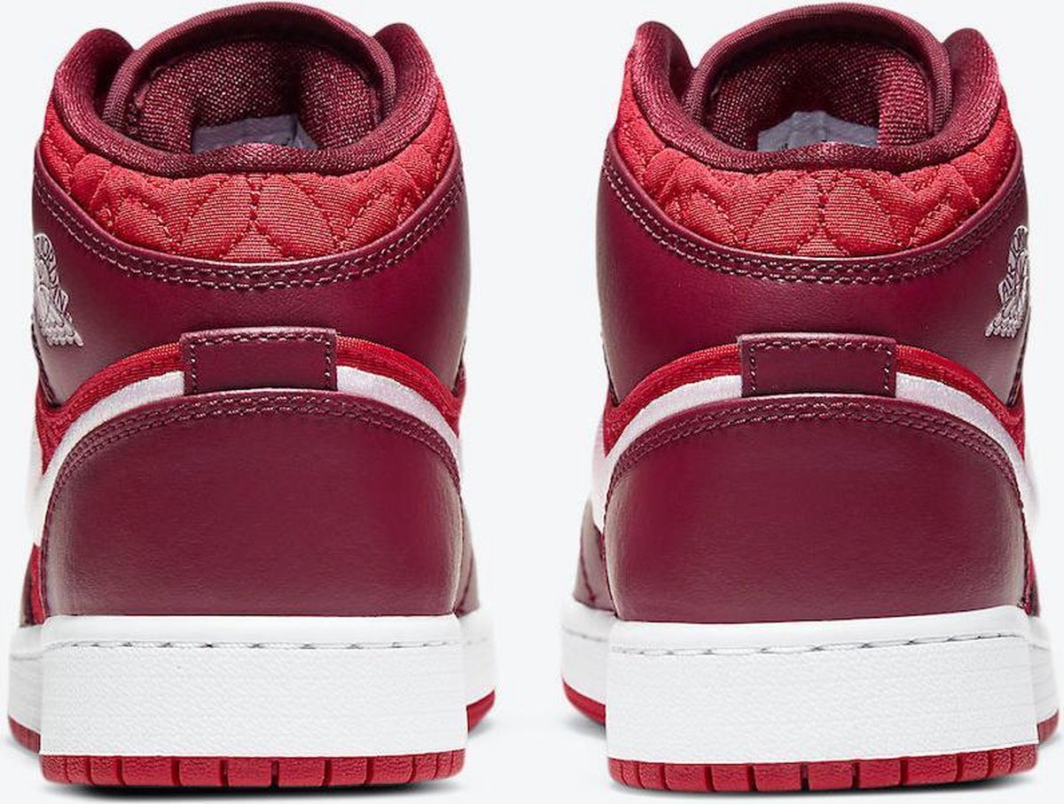 jordan 1 mid se track red