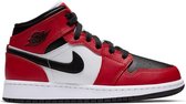 Nike Air Jordan 1 Mid (GS), Black/Black-Gym Red, 554725 069, EUR 39