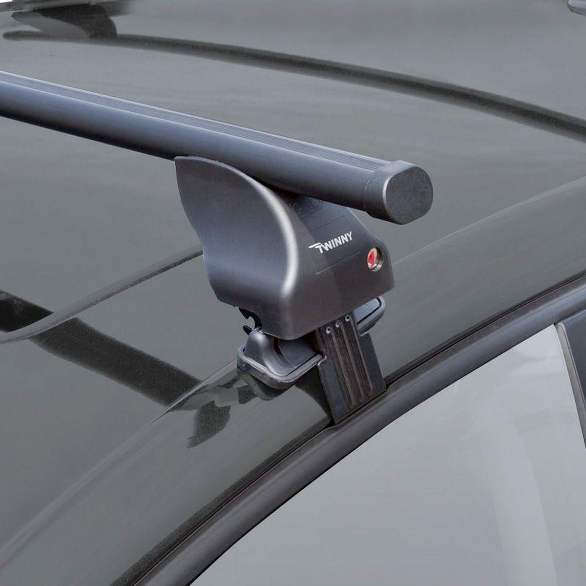 Twinny Load Dakdragerset S25 – Stalen dakdragers – Pasklaar - Afsluitbaar – TÜV-GS goedgekeurd - Maximaal draagvermogen 50 kg – foto 5