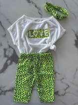 Baby meisjes setje 3 delig "Love" bestaande uit een broek, t-shirt en een haarband in de kleur Lime groen, verkrijgbaar in de maten 62 t/m 98