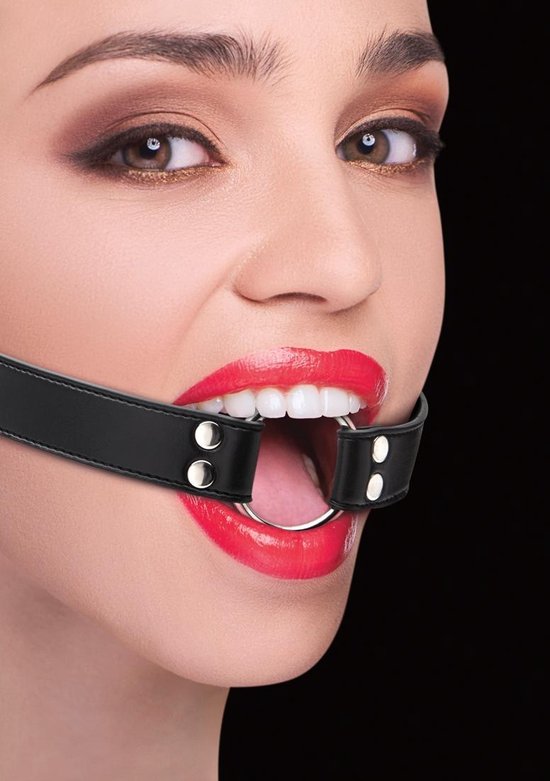 Foto: Ouch ring gag mond knevel met open ring voor speeltjes of vlees zwart