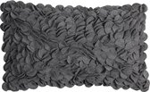 Bed Of Roses Dark Grijs Kussen | 30 X 50 | Sierkussen Voor Woonkamer Of Slaapkamer
